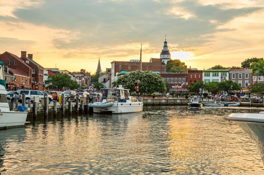 Best Coastal Cities for Sailing in the USA