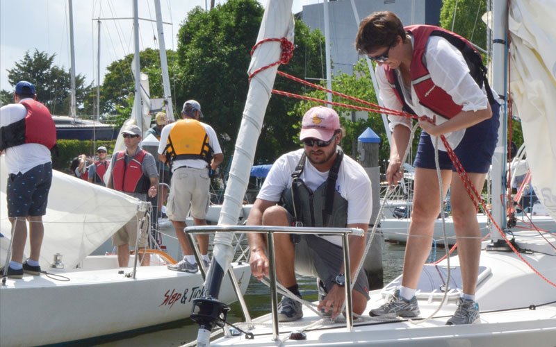 How to Find Sailing Schools in the USA