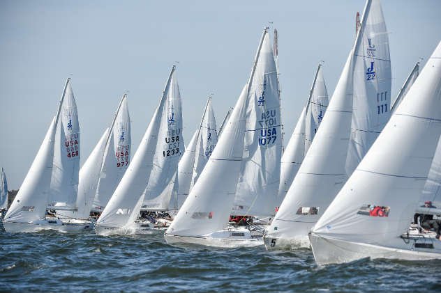 How to Participate in Sailing Races in the USA