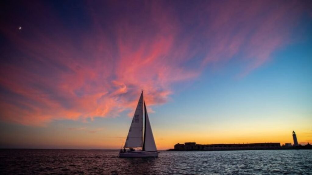 The Best Spots for Night Sailing in the USA